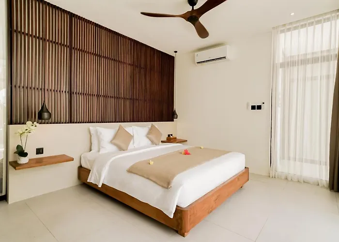 Woody Pererenan Villa *